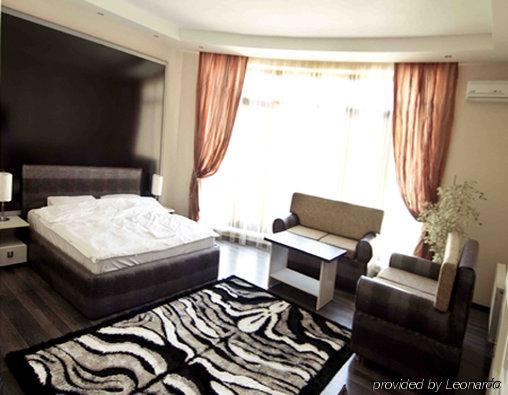 Imperial Hotel キシナウ 部屋 写真