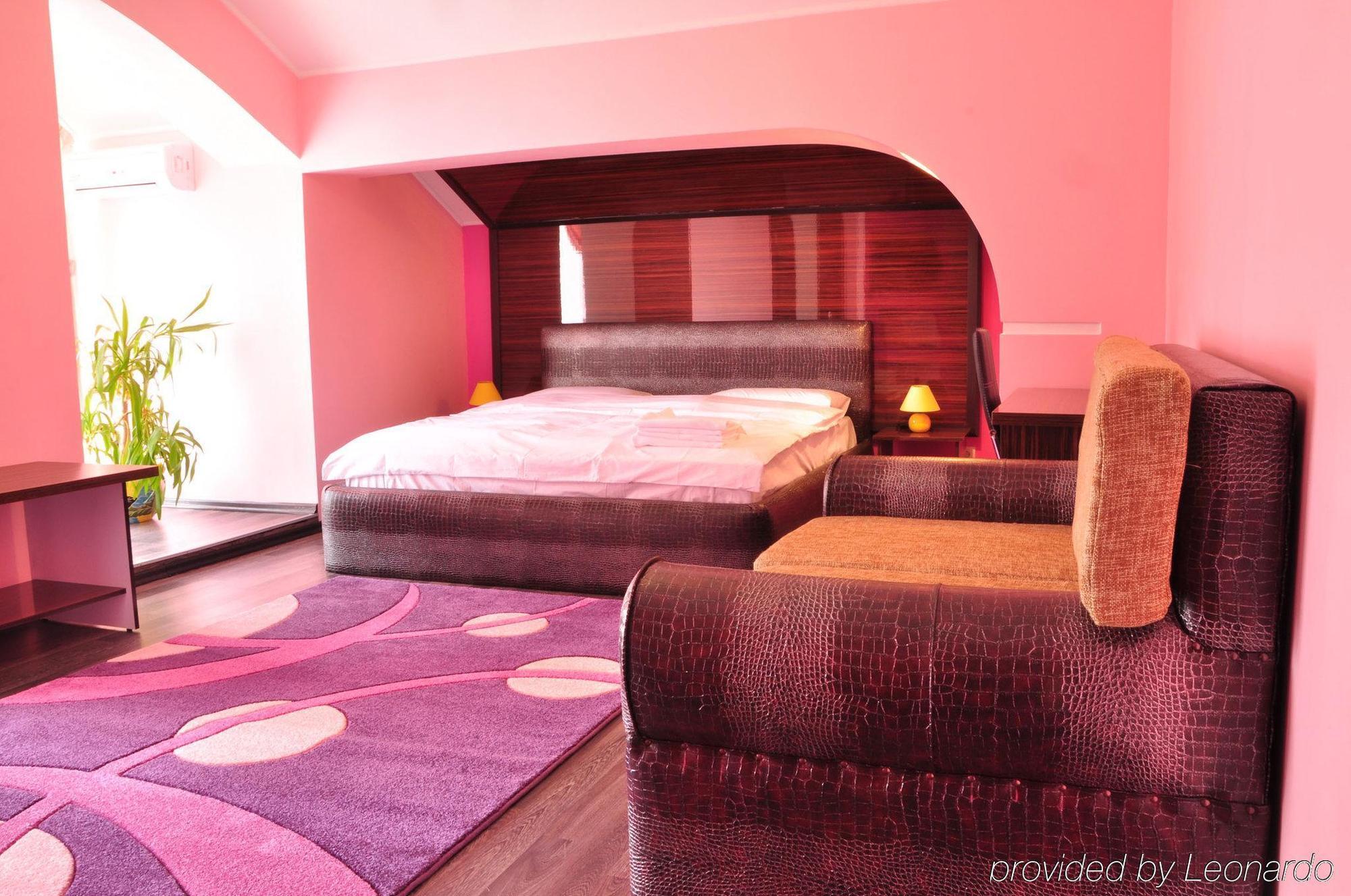 Imperial Hotel キシナウ 部屋 写真